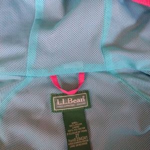 Size 2t LL Bean Little Girl's Rain Jacket.